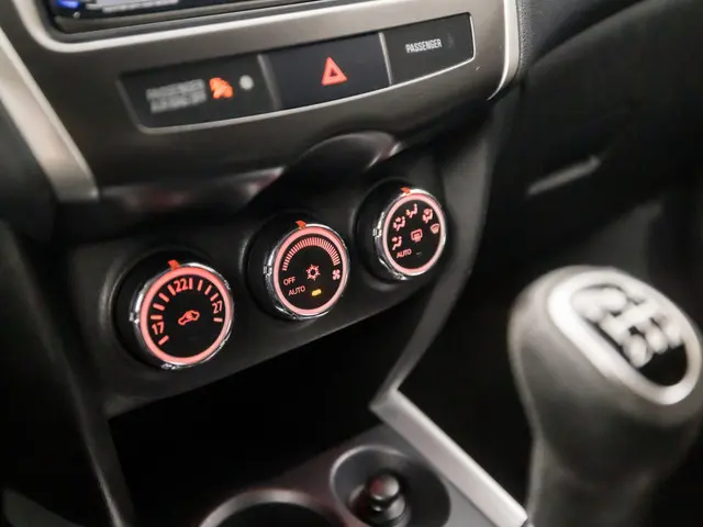 Mitsubishi ASX 1.6 Intense Sport 2013 Benzine 10