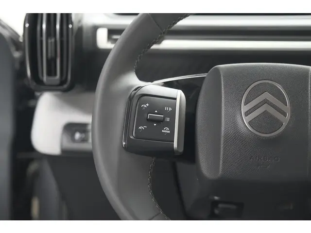 Citroën C3 1.2 Turbo 100pk Max 2025 Benzine 34