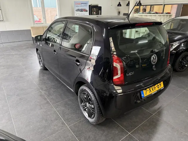 Volkswagen up! 1.0 move up! BlueMotion 2014 Benzine 5