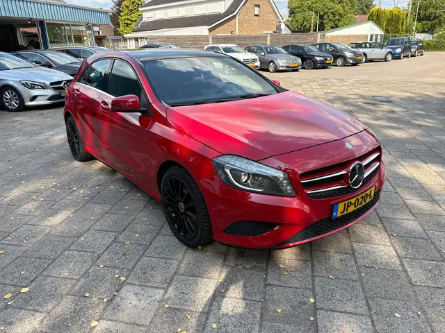 Mercedes-Benz A-Klasse 200 Prestige 2013 Benzine 4