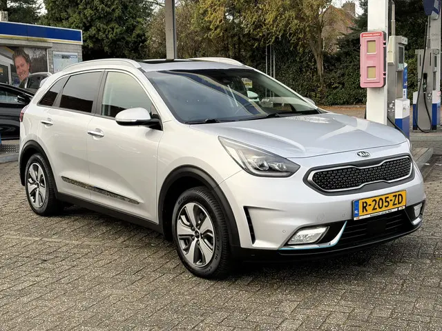 Kia Niro 1.6 GDi PHEV DynamicLine 2018 Hybride Benzine 11