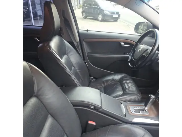 Volvo XC70 3.2 T6 Summum 2011 LPG/Gas 3