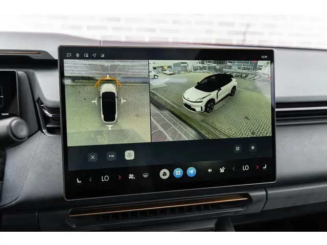 Lynk & Co 08 1.5 More 2026 Hybride Benzine 41