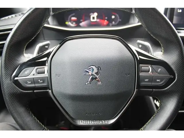 Peugeot 2008 1.2 PureTech GT-Line 2020 Benzine 22