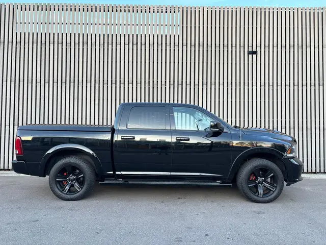 Dodge Ram 1500 5.7 V8 Quad Cab 6'4 - SPORT - LPG 2015 LPG/Gas 24