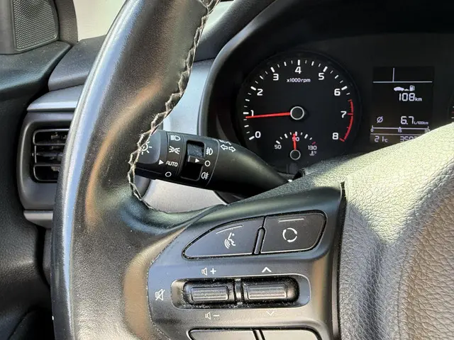 Kia Stonic 1.0 T-GDi DynamicLine 2020 Benzine 39