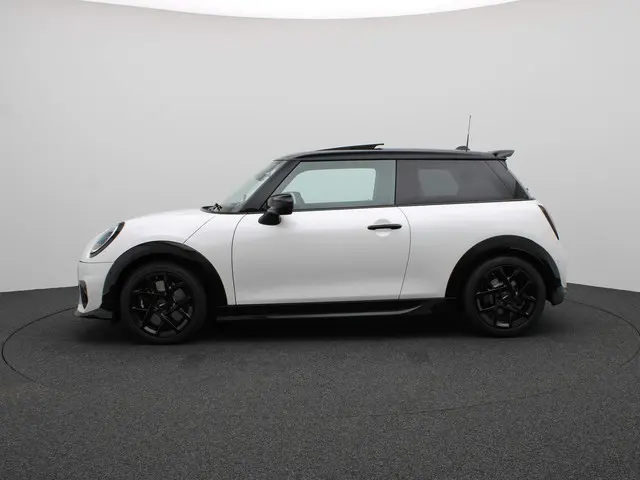MINI 3-Deurs Cooper C 2024 Benzine 4