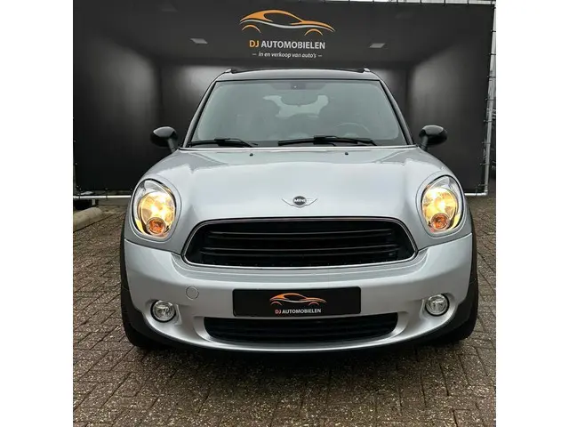 MINI Countryman 3