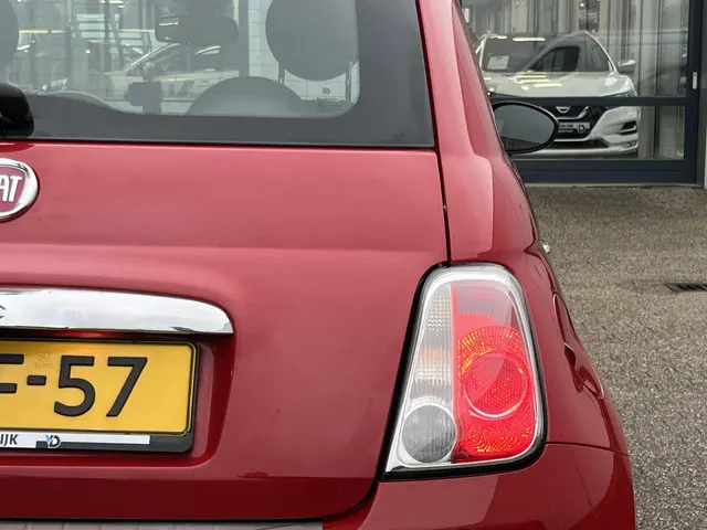 Fiat 500 0.9 TwinAir Turbo Cult 2015 Benzine 38