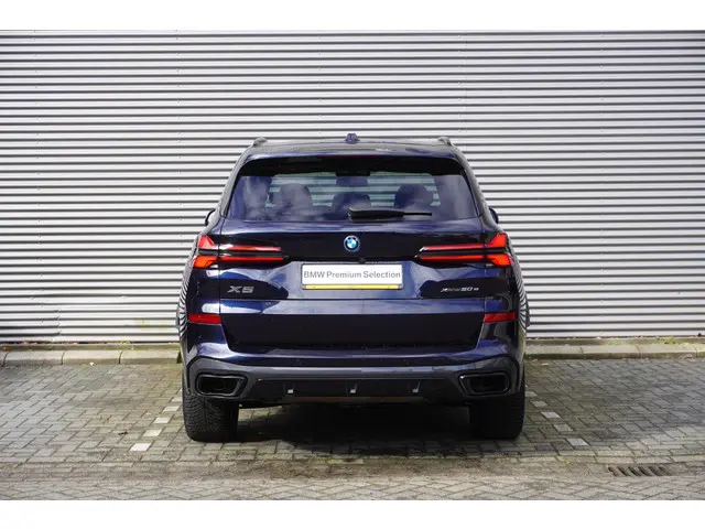 BMW X5 xDrive50e Launch Edition 2023 Hybride Benzine 5