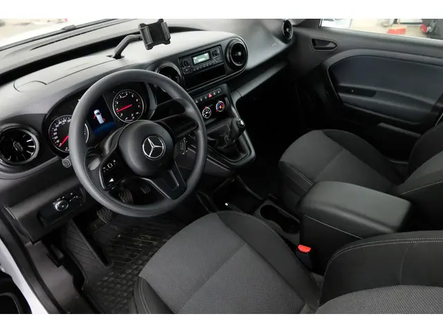 Mercedes-Benz Citan 110 L1 Base 2022 Benzine 17