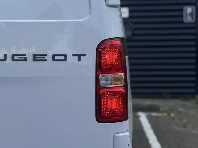 Peugeot Expert e-Expert Long 75 kWh 2025 Elektrisch 8