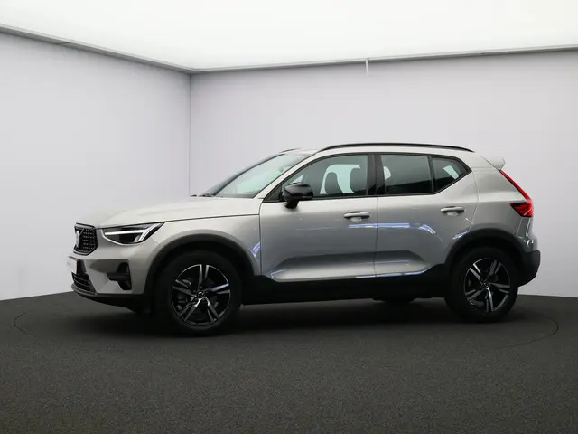 Volvo XC40 2.0 B4 Plus Dark 2025 Benzine 23