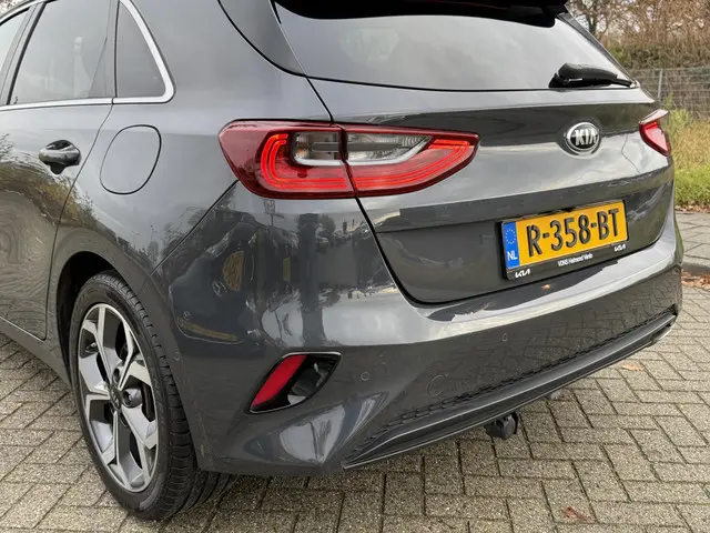 Kia Ceed 1.4 T-GDi DynamicPlusLine Automaat 2018 Benzine 9