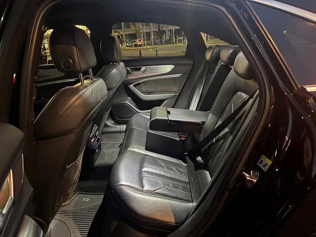 Audi A6 LIMOUSINE 45 TFSI S-LINE PANO 2020 Benzine 23