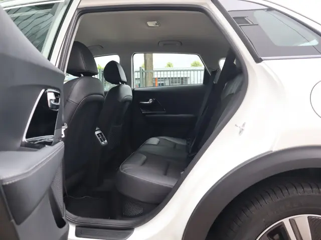 Kia Niro 1.6 GDi PHEV DynamicLine 2021 Hybride Benzine 8