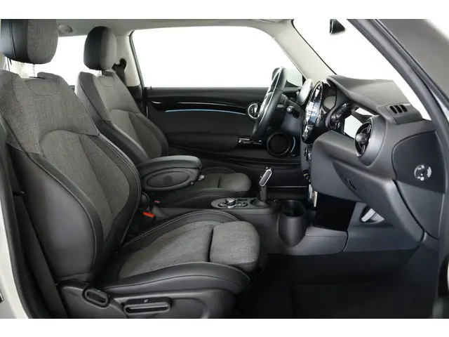 MINI Electric Mini Essential 33 kWh 2021 Elektrisch 11