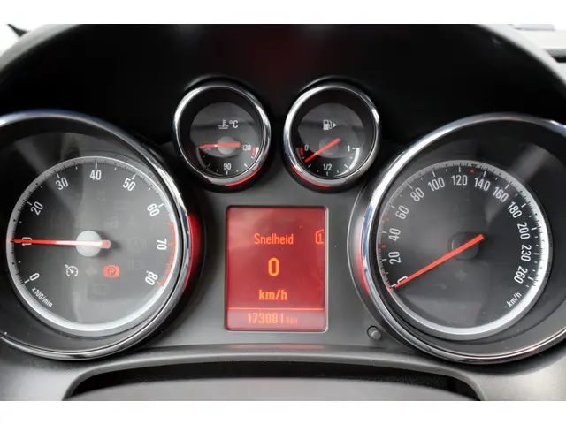 Opel Astra Sports Tourer 1.4 Turbo Sport 2013 Benzine 33