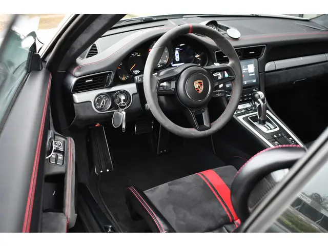 Porsche 911 4.0 GT3 Clubsport 2017 Benzine 23