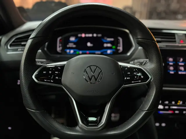 Volkswagen Tiguan 2.0|TDI|4Motion|PANO|HUD 2022 Diesel 22