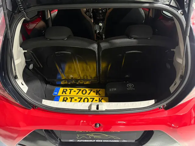 Toyota Aygo 1.0 VVT-i x-cite 2018 Benzine 6