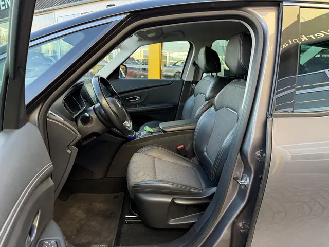 Renault Grand Scénic 1.3 TCe Techno 7p. 2022 Benzine 7