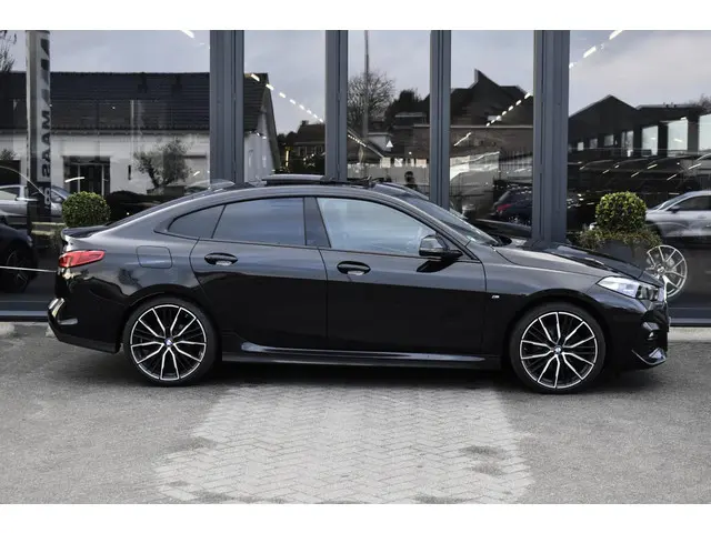 BMW 2 Serie Gran Coupé 218i M-pakket 2024 Benzine