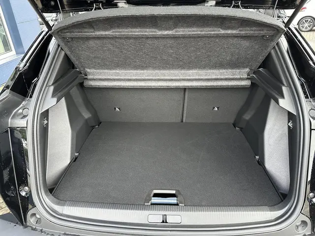 Peugeot 2008 1.2 Turbo 100 PK Allure 2025 Benzine 30