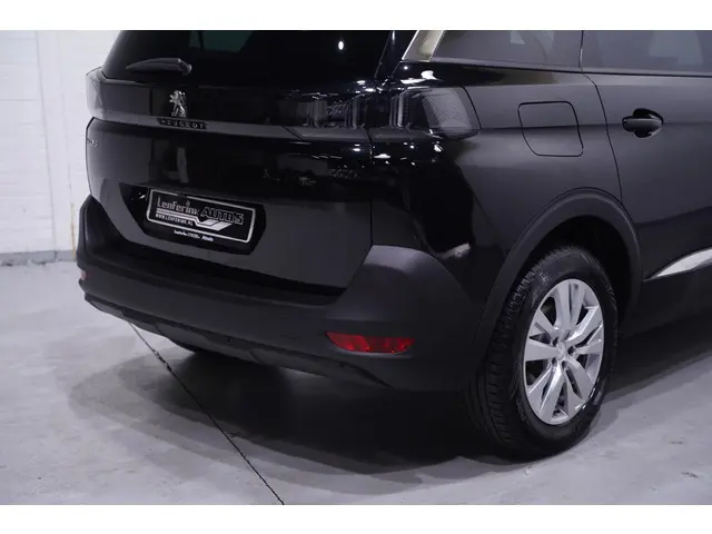 Peugeot 5008 1.5 HDI 2022 Diesel 16