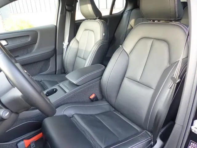 Volvo EC40 Extended Range Plus 82 kWh 2025 Elektrisch 5