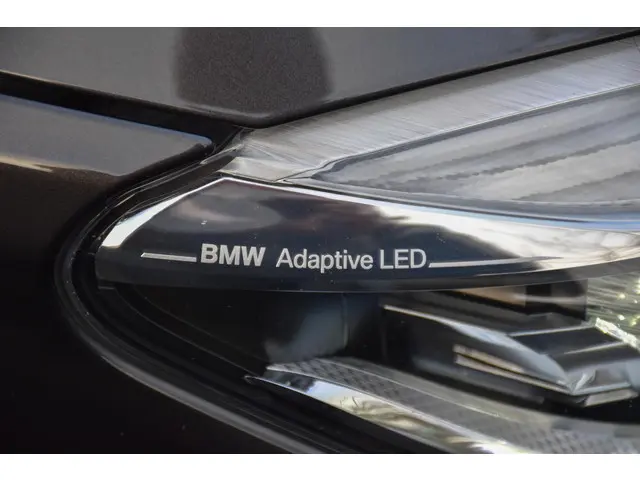 BMW 7 Serie 740Li High Executive 2015 Benzine 16