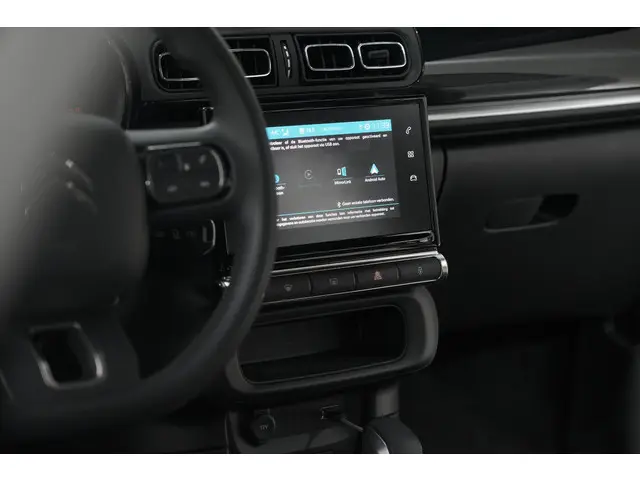 Citroën C3 PureTech 110 EAT6 Shine 2020 Benzine 56