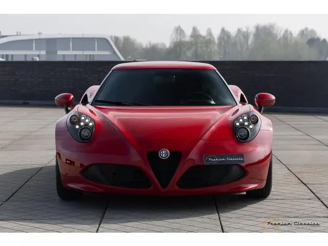Alfa Romeo 4C 1750TBI TCT 2016 Benzine 6
