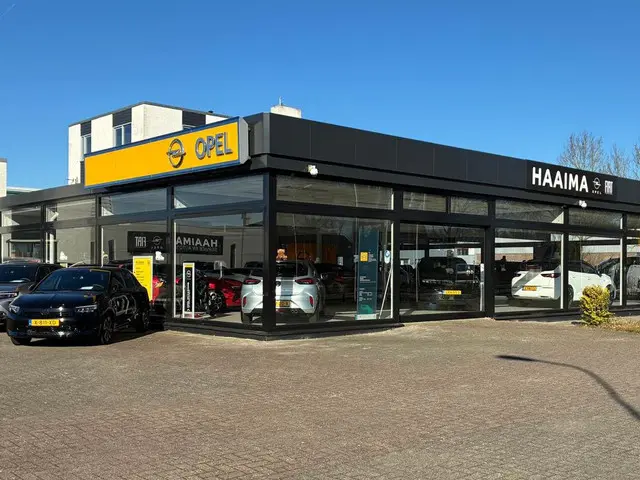 Opel Crossland 1.2 Turbo Level 4 2024 Benzine 33