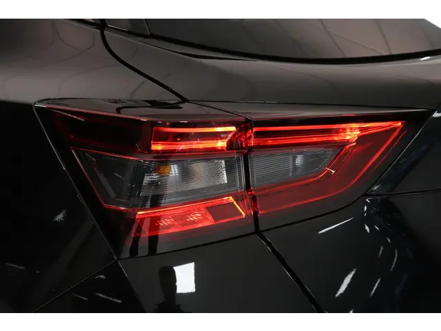 Nissan Juke 1.6 Hybrid N-Connecta 2025 Hybride Benzine 31