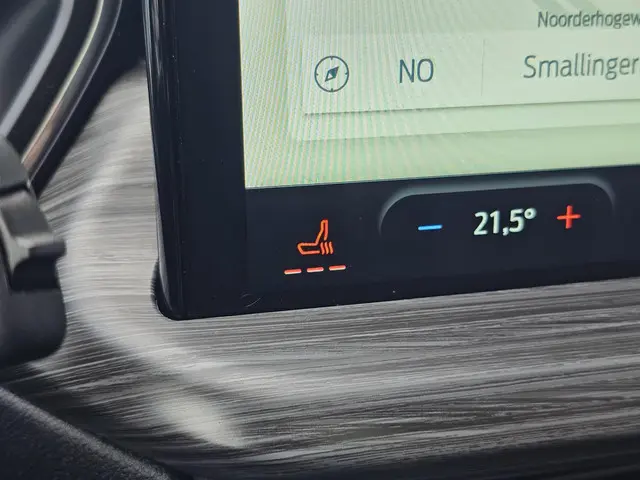 Ford Kuga 2.5 FHEV Active X 2024 Hybride Benzine 26