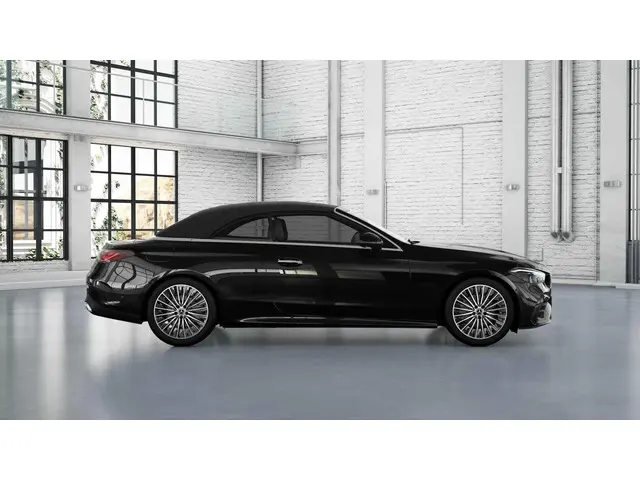 Mercedes-Benz CLE Cabriolet 200 AMG Line 2025 Benzine 7