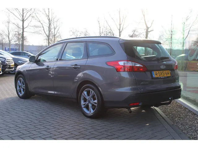 Ford Focus Wagon 1.0 EcoBoost Edition 2013 Benzine 3