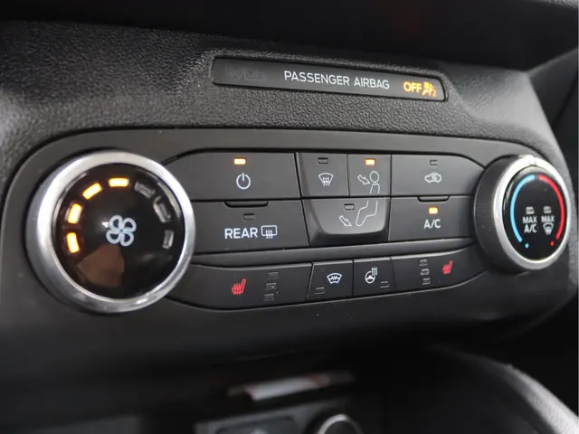 Ford Focus Wagon 1.0 EcoBoost 2019 Benzine 39