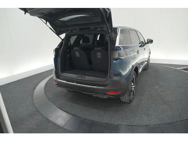 Peugeot 5008 PureTech 130 GT 2024 Benzine 66