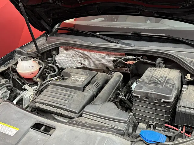 Audi Q3 1.4 TFSI CoD 2015 Benzine 12