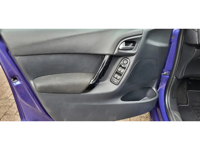 Citroën C3 1.2 PureTech Exclusive 2015 Benzine 11