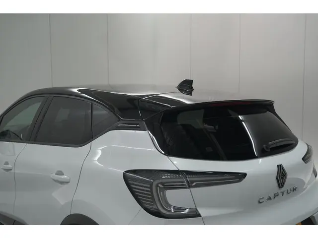 Renault Captur Mild Hybrid 160 EDC Techno 2024 Benzine 21