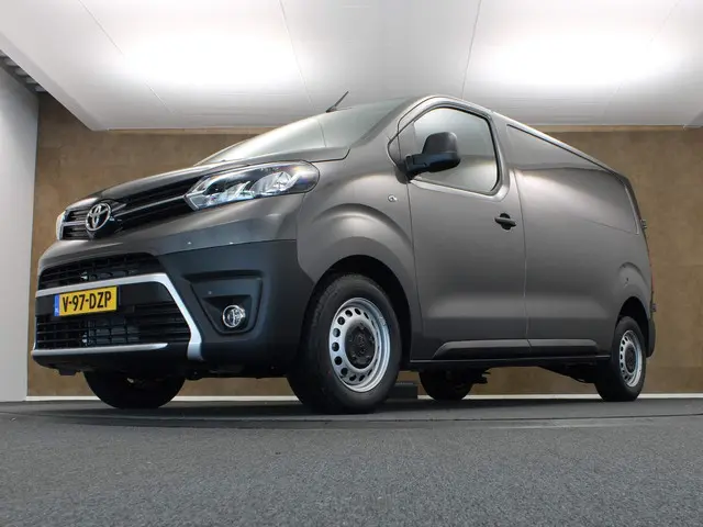 Toyota ProAce Long Worker 2.0 D-4D AUTOMAAT 2024 Diesel 13