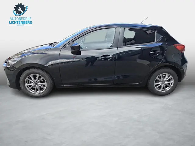 Mazda 2 1.5 Skyactiv-G Luxury 2021 Benzine 2