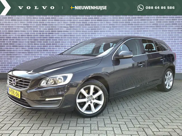 Volvo V60 T3 150 pk Momentum Automaat 2014 Benzine