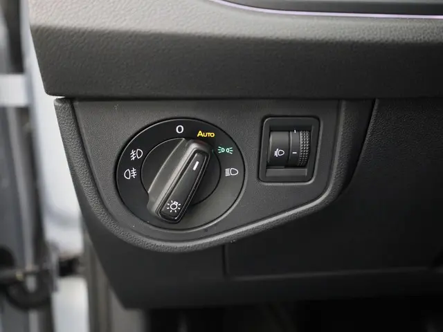 Volkswagen Taigo 1.0TSI/110PK R-Line DSG 2022 Benzine 20