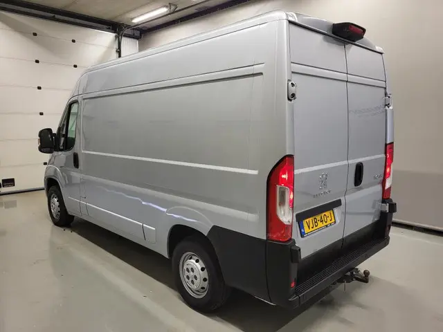 Peugeot Boxer 2.2BlueHDi L2/H2 Euro 6! 2021 Diesel 15