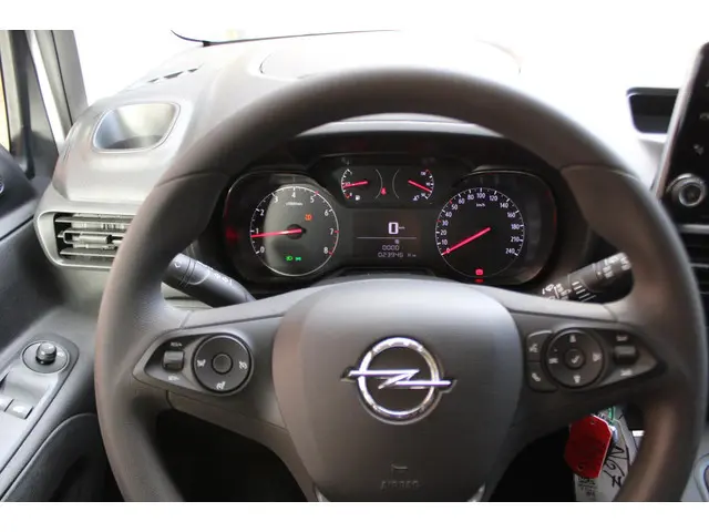 Opel Combo 1.2 PureTech 110 S&S L1 BTW VRIJ !! 2024 Benzine 17