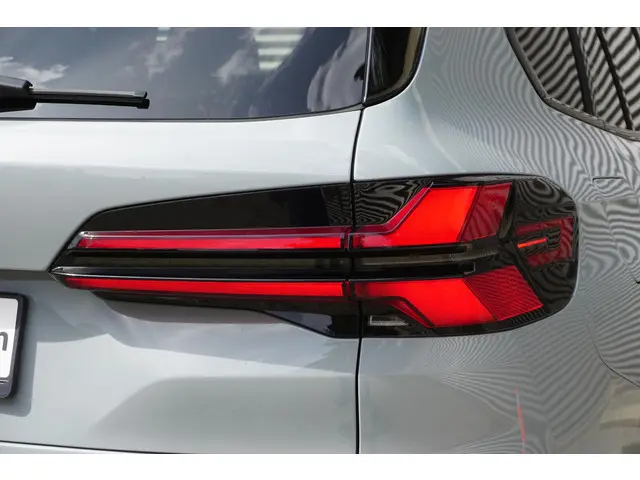 BMW X5 xDrive50e 2023 Hybride Benzine 28